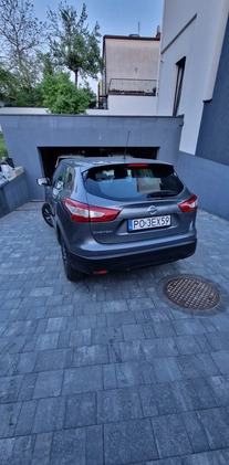 Nissan Qashqai cena 59900 przebieg: 79300, rok produkcji 2016 z Poznań małe 29